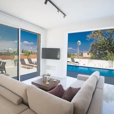 Villa 1544 - Imagine Your Family Renting A Luxury Close To Main Attractions Protarász
